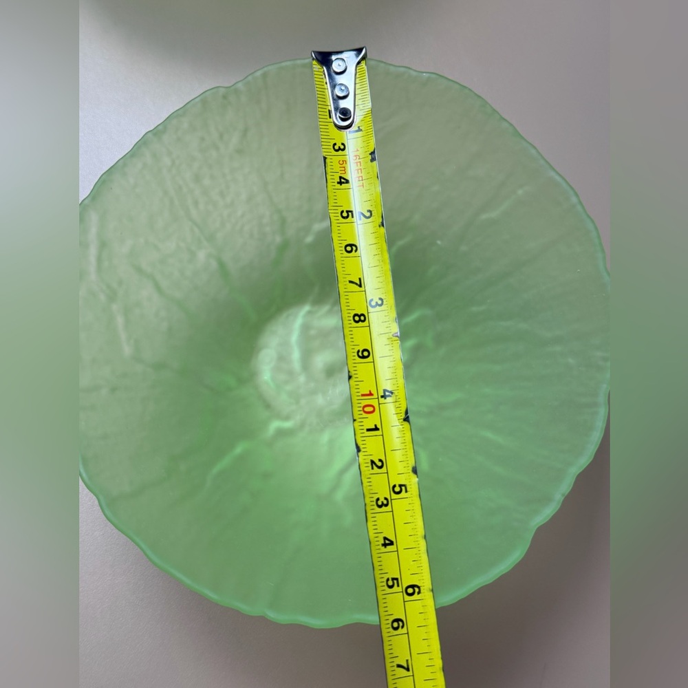 vintage frosted green glass cabbage ware salad bowl 2pcs set - Picture 8 of 8